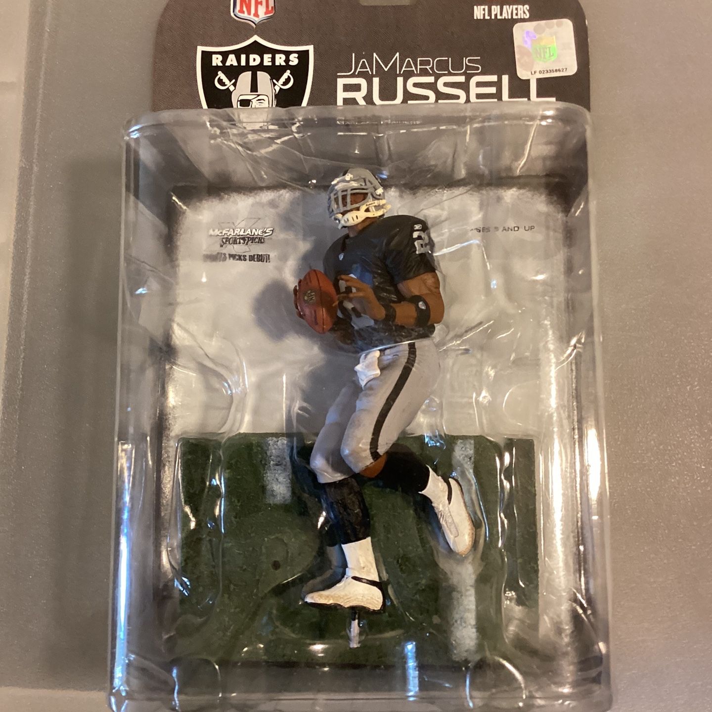 Raiders JaMarcus Russell McFarlane NFL Series 17 Figure