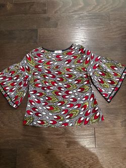 Urban by A Typical Touch Women's Geometric Multicolor 3/4 Bell Blouse Sz M