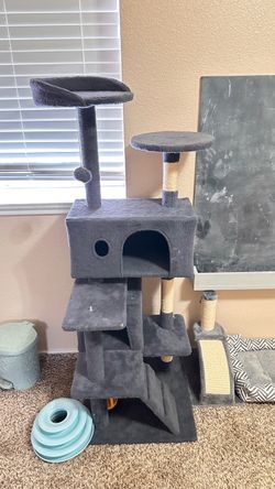 Cat Tree, Scratching Ramp & Cat Bed Bundle -$50 OBO