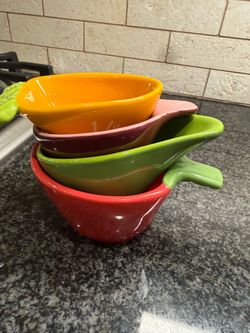 Rae Dunn measuring cups