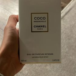 Coco Mademoiselle Chanel