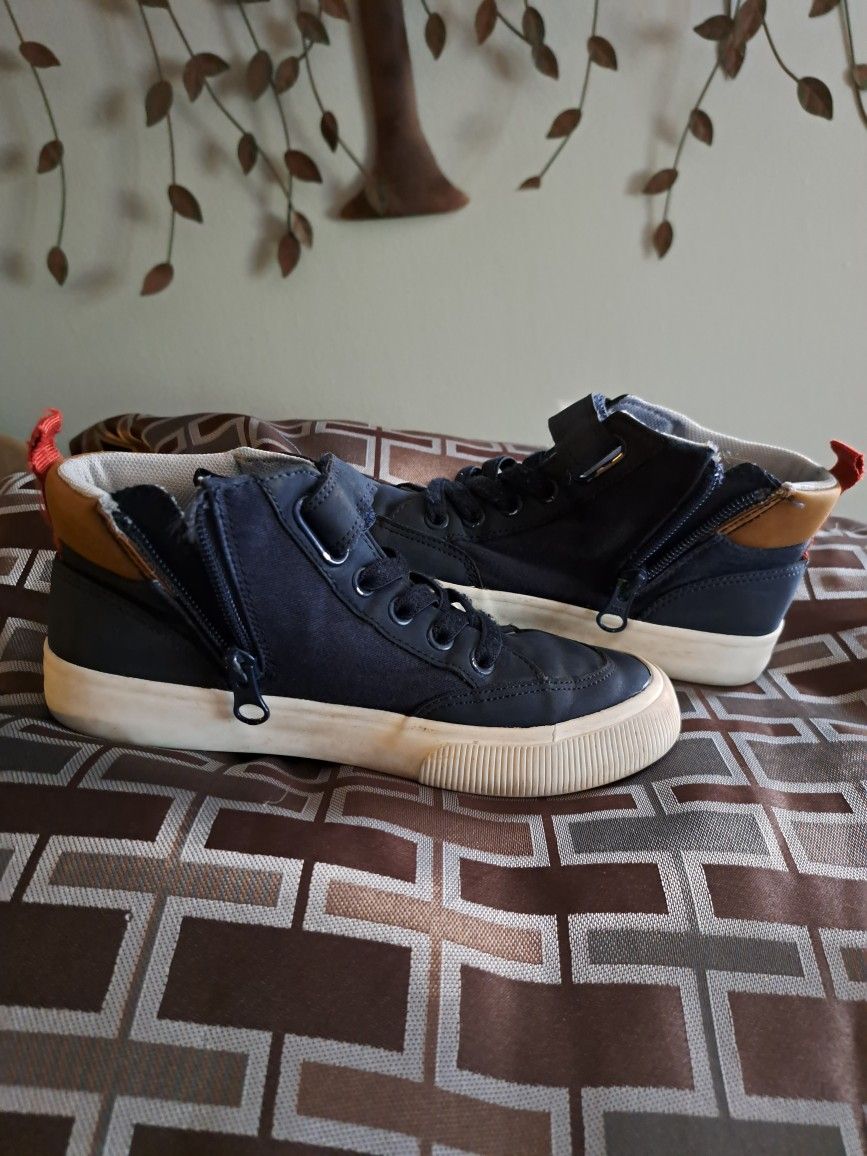 Boys zipper sneakers Cat & Jack navy blue size 1 