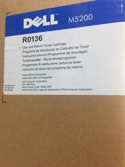 Dell Toner cartridge m5200 r0136