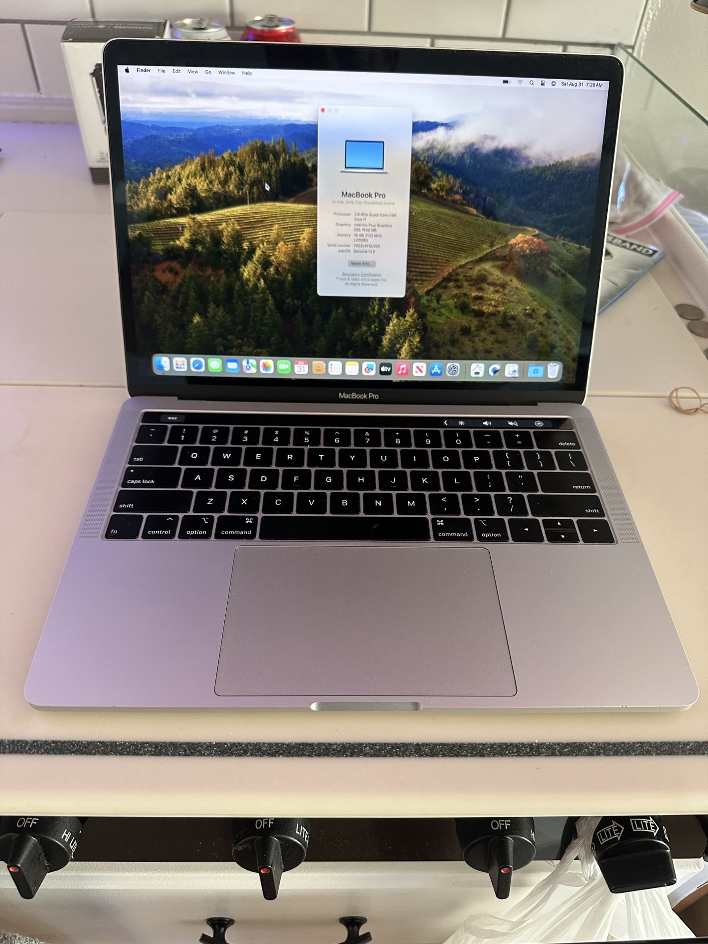 Apple 2019 13” MacBook Pro TouchBar Retina Quad Core i7