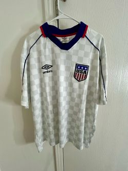 Umbro USA Men's Soccer Jersey Size Large