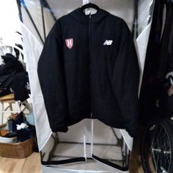 New Balance Men's Coat 2XL Like New 
