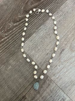Freshwater Pearl Necklace with Stone Pendant