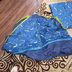 Tent And Sleeping Bag 