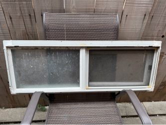 Ventanas poco uso ese precio por las dos