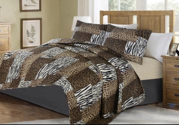 3 Piece Quilt Bedspread Coverlet Safari Print Pattern Queen & King Size