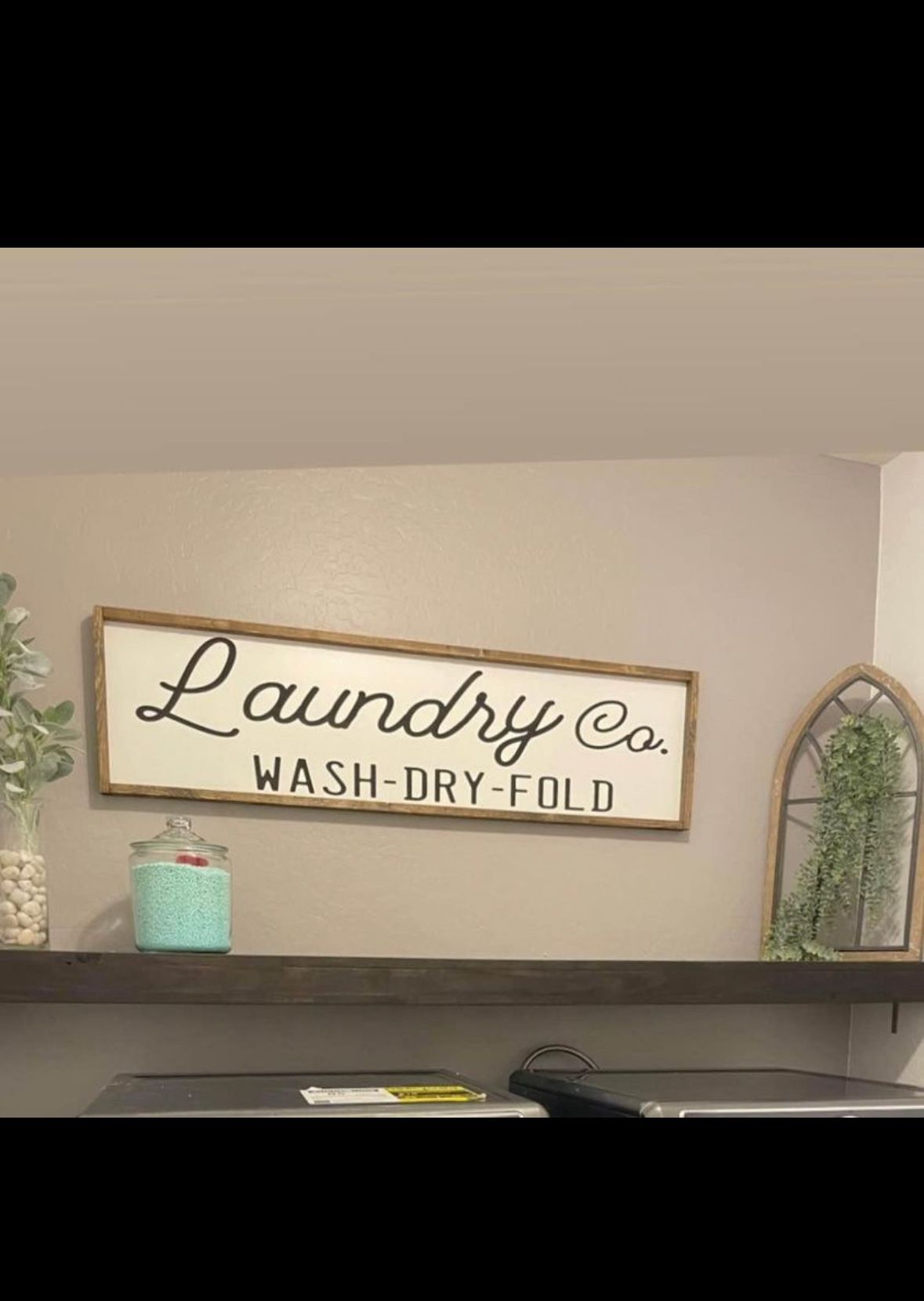 Custom Floating Shelf (1)