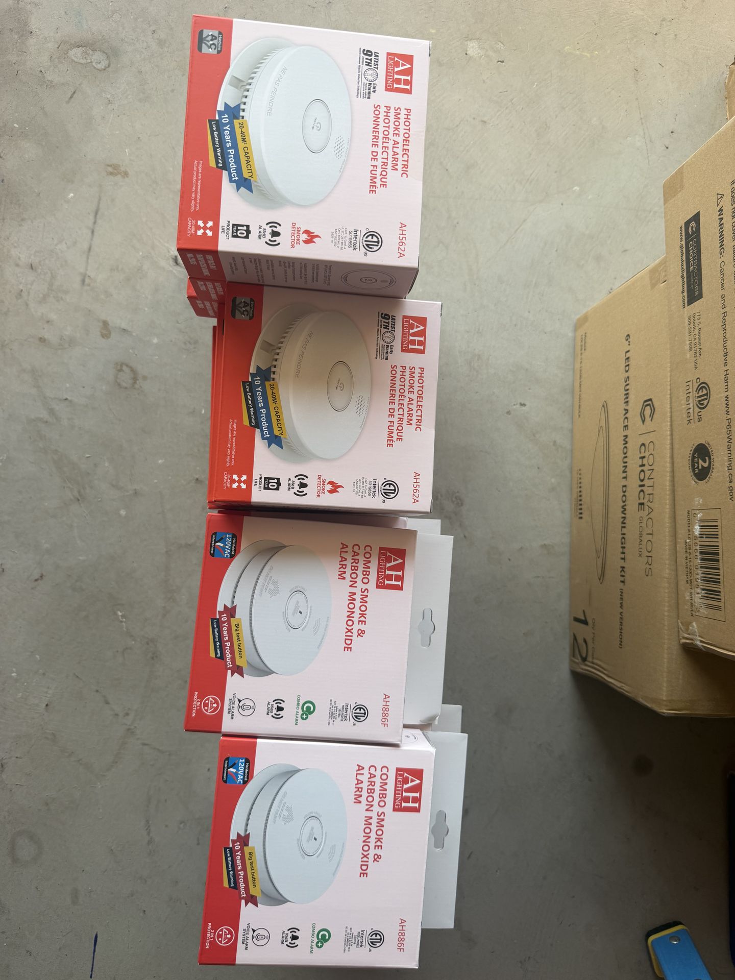 Smoke & carbon monoxide detectors