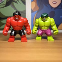 Lego Marvel Red Hulk And Hulk Minifigures 76078