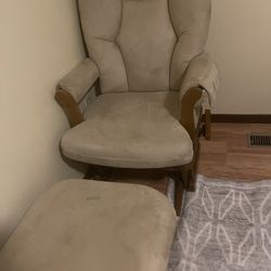 Rocking Chair 