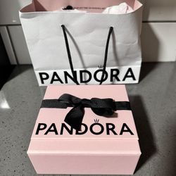Pandora Ring