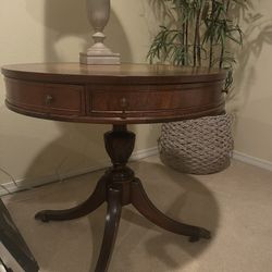 antique Drum Top Table