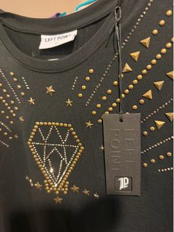 NEW - Left Point (UNISEX) Medium size T-shirt NWT