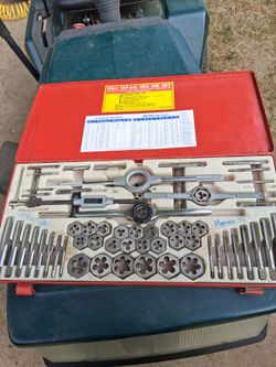 Tap and Die set