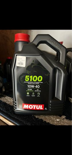 Motorcycle oil 10W-40