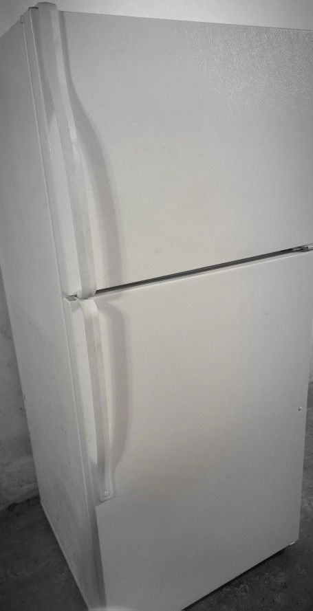 Whirlpool Frigidaire 28x27x60