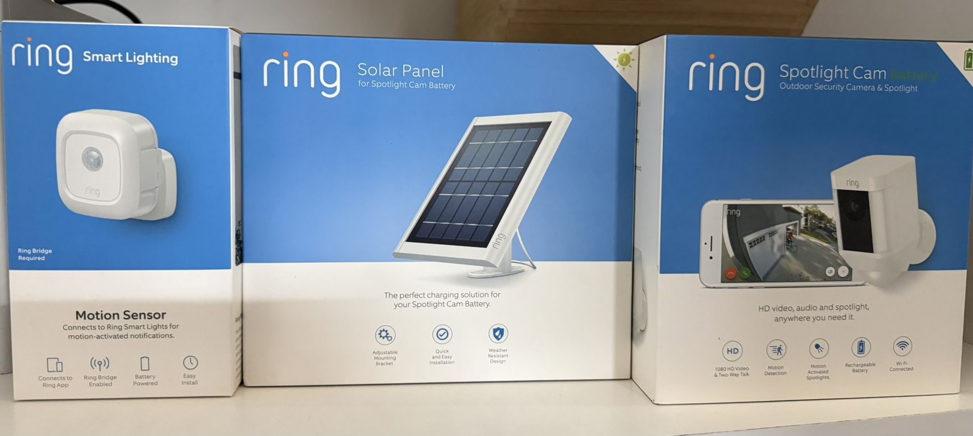 Ring Spotlight Cam, Solar Panel, Motion Sensor