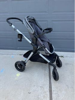 Evenflo Pivot Xpand 2020