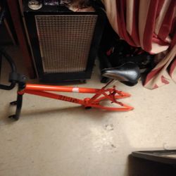 20 Inch Mongoose Legion Team Goose Bike