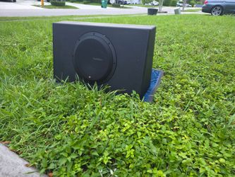 Rockford Fosgate Powered Subwoofer