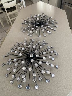 2 Diamond wall decor