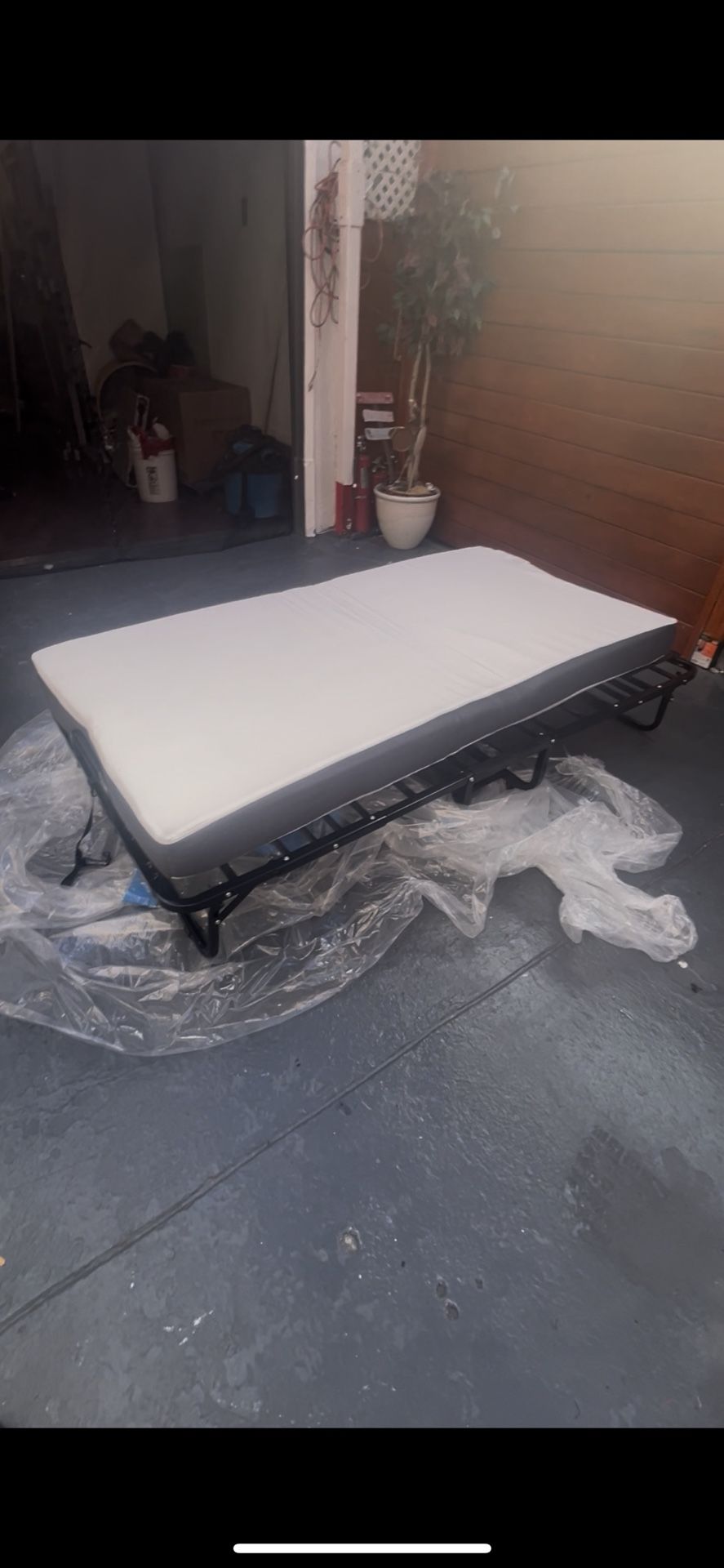 Foldable Twin Bed