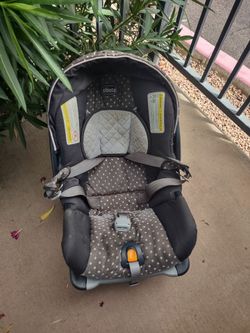 Chicco Baby car seat