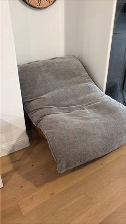 Luxury chair