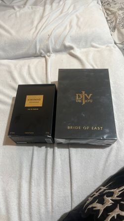 In cocoa both of them are new is not used I got it yesterday