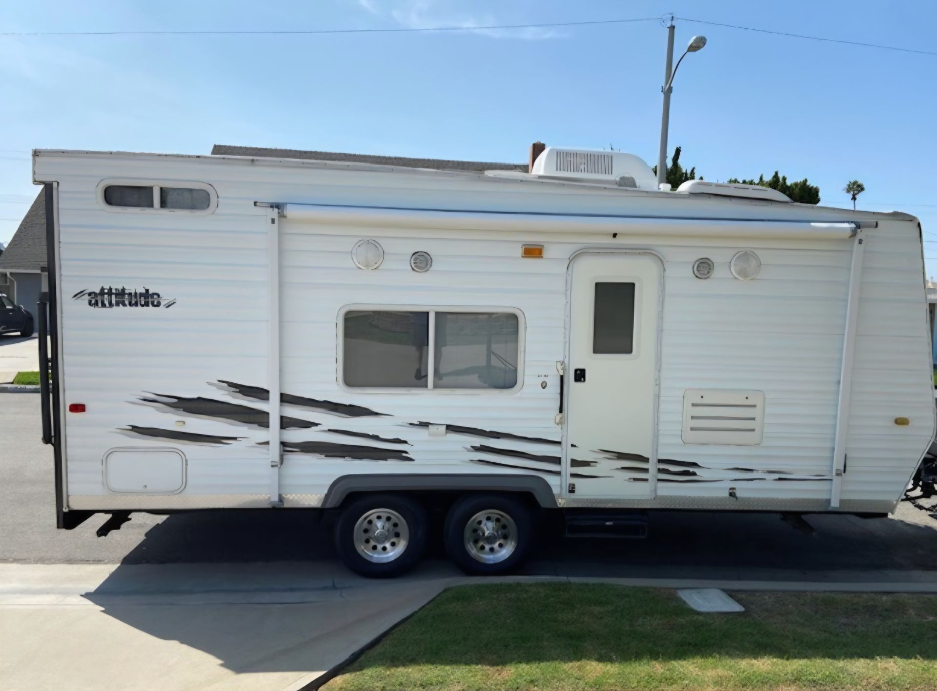2005 Attitude Eclipse