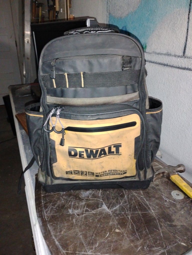 DeWalt Pro Tool Bag
