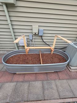 Enclosure/Planter