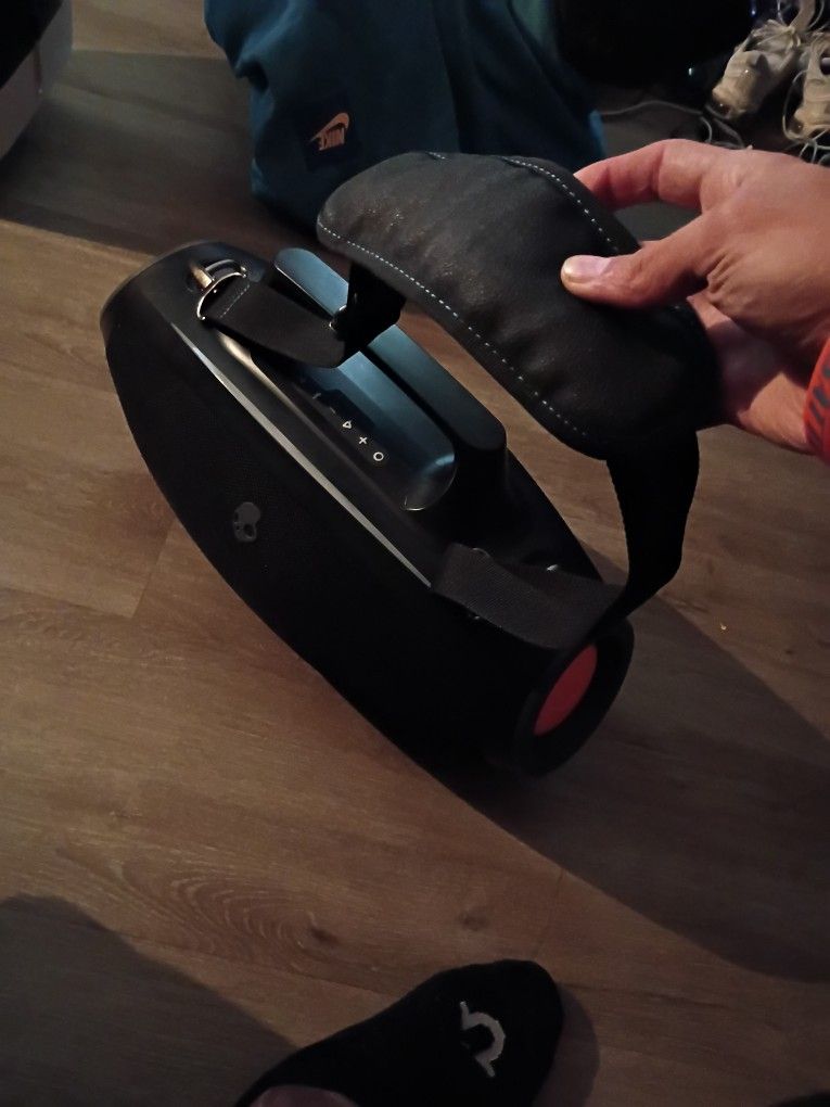 Skullcandy Barrel Bluetooth Boombox Speaker