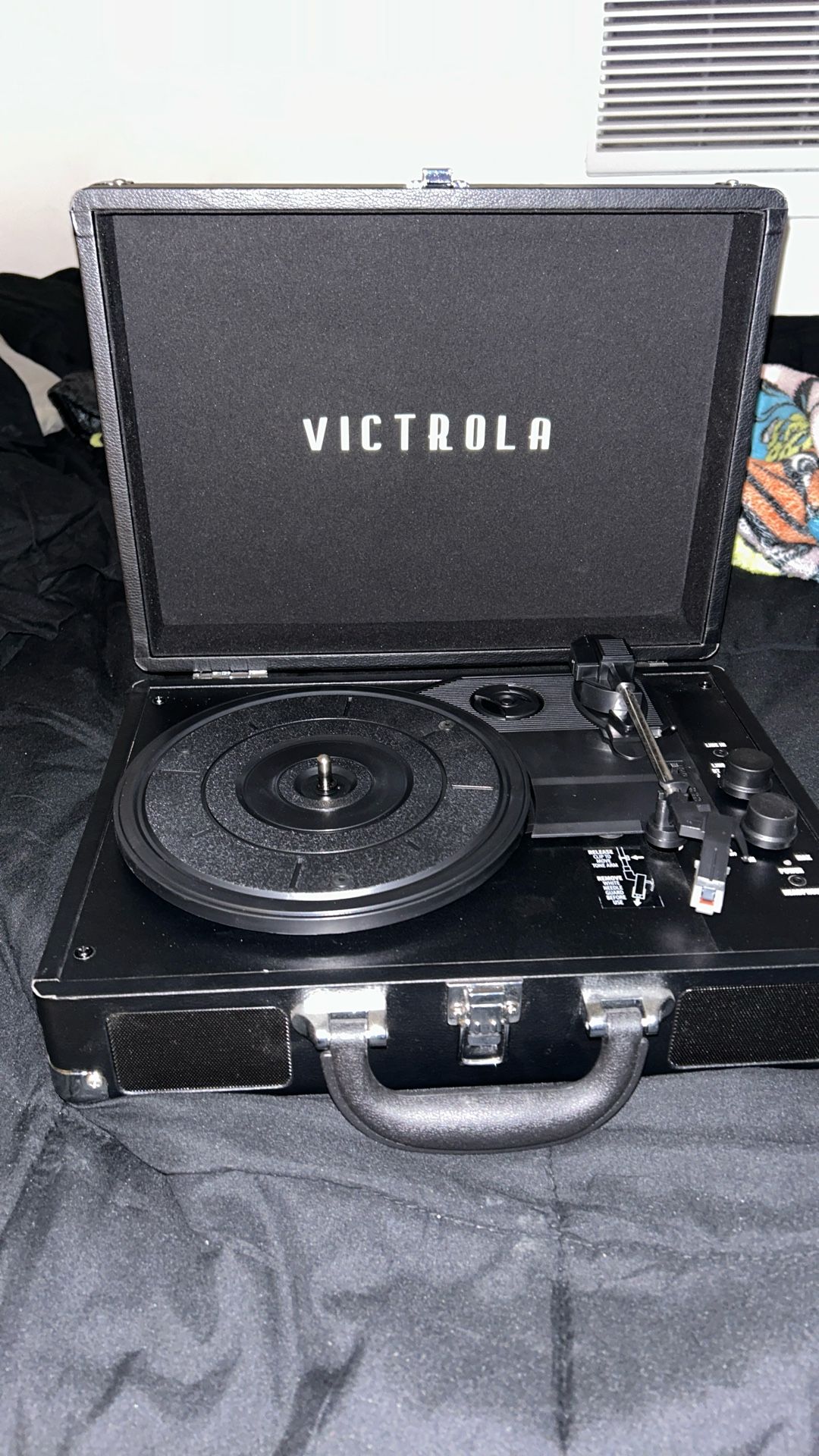 Victoria Record Player 