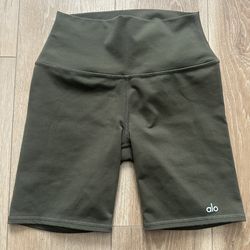 ALO Yoga Women's Olive Green Bike Shorts