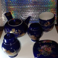 KUTANI TEA SET, JINGER JARS & VASE SET" NEW"