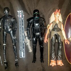 This Is A Lot Of (3x) Star Wars Action Figures With Accessories Of Eleite Series Die Cast Imperial Death Trooper , K-2SO & Jar Jar Binks 