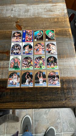 16 Basketball Cards 1(contact info removed)