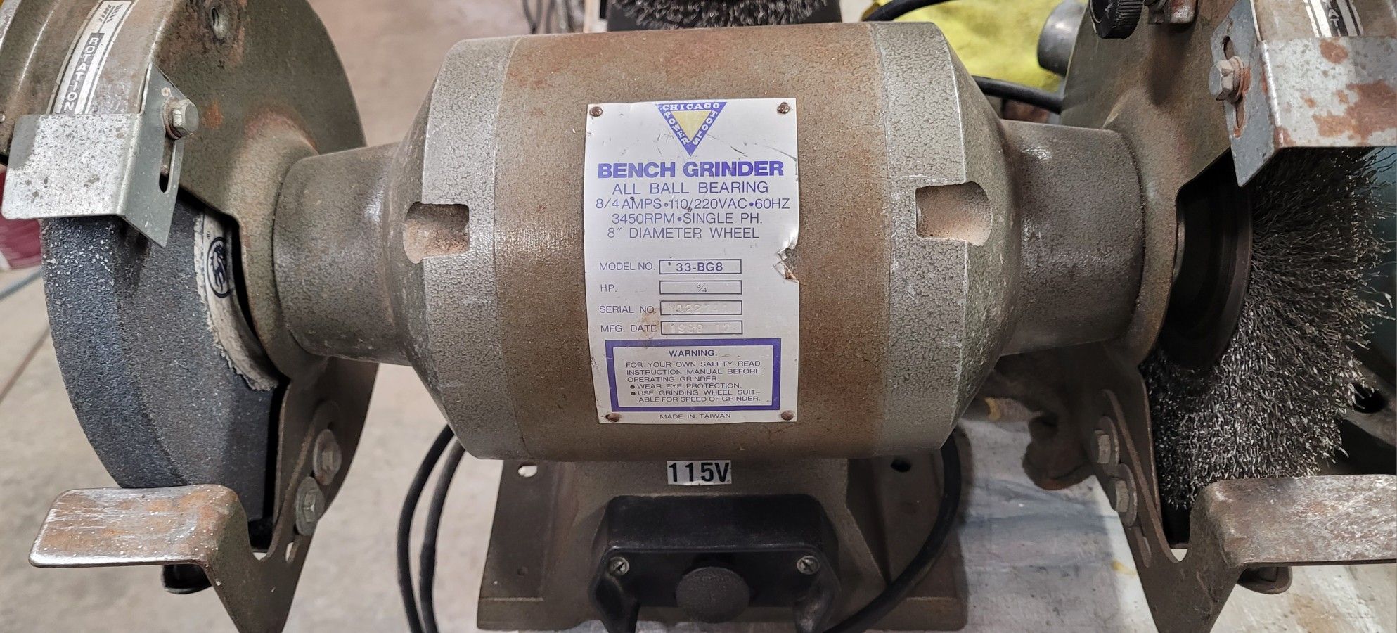 Chicago Power Tools Bench Grinder