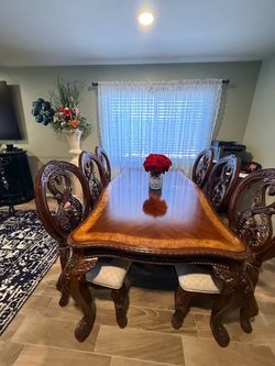 China cabinet and table