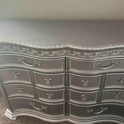 Disney Dresser