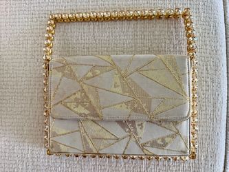 Stylish Women’s Clutch /Gold Geometric, Rhinestone Frame handle