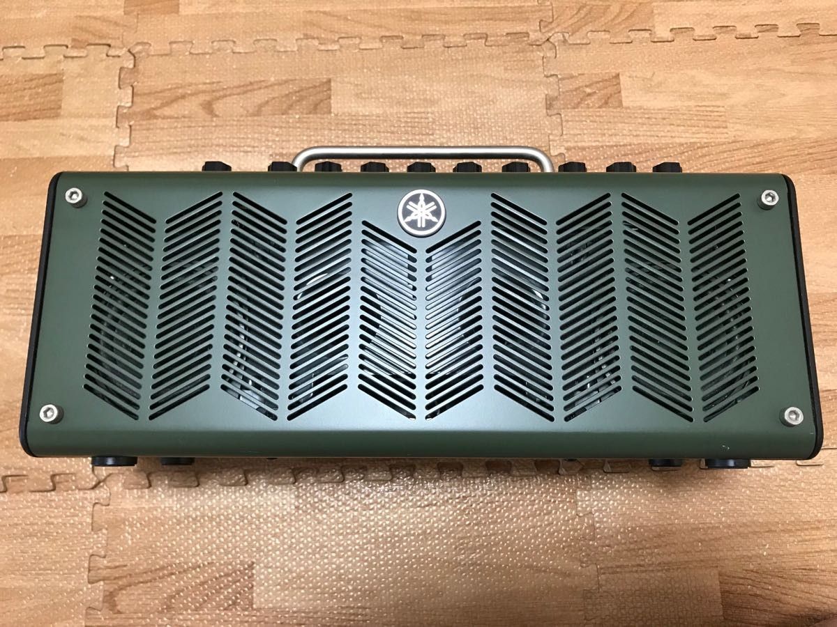 Yamaha THRX10 Amp
