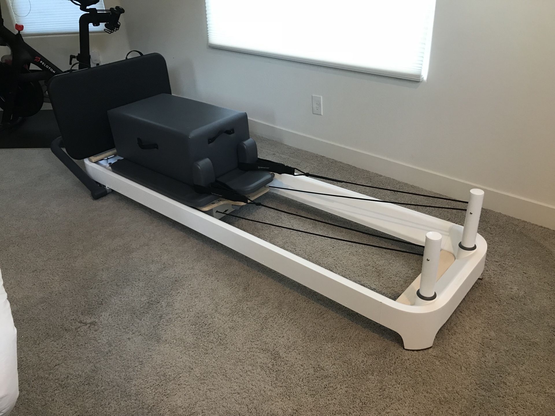 Balanced Body Allegro 2 Pilates Reformer Machine for Sale in Gilbert, AZ -  OfferUp