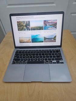 Macbook m cpu, 16gb RAM, battery 100%