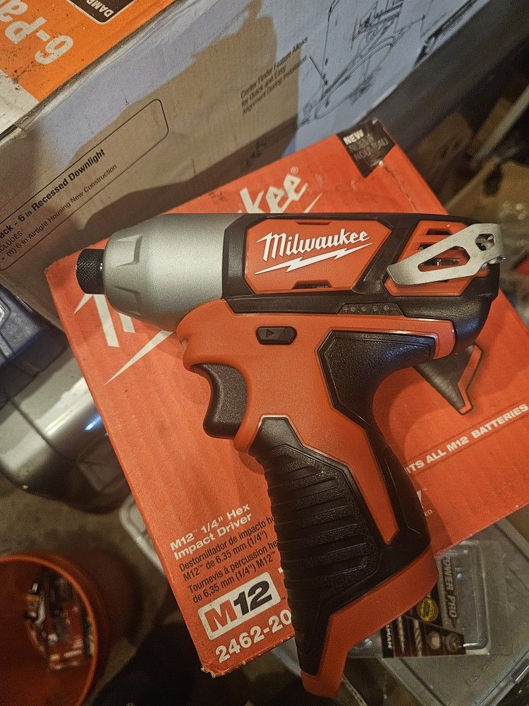 Milwaukee 2462-20 M12 (Tool-Only FIRM 50.00)